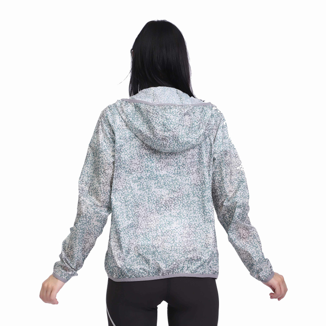 アウトドアアクティビティのための女性の軽量薄い防水ウインドブレーカージャケット