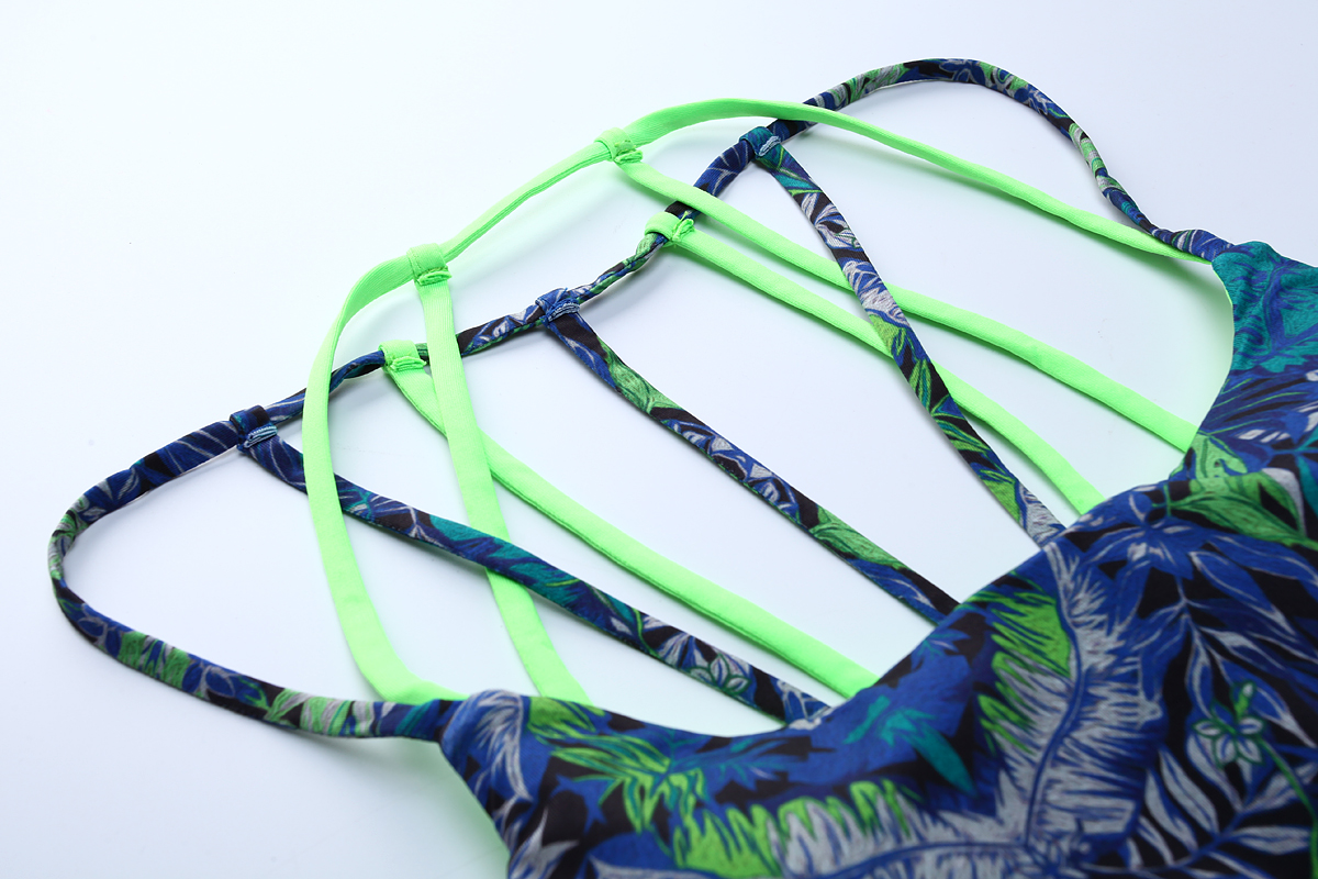 コントラストストラップ