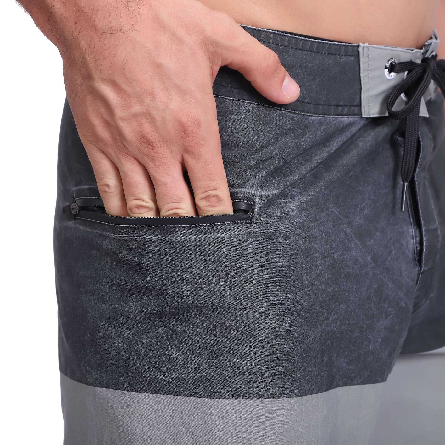 ジッパーポケット