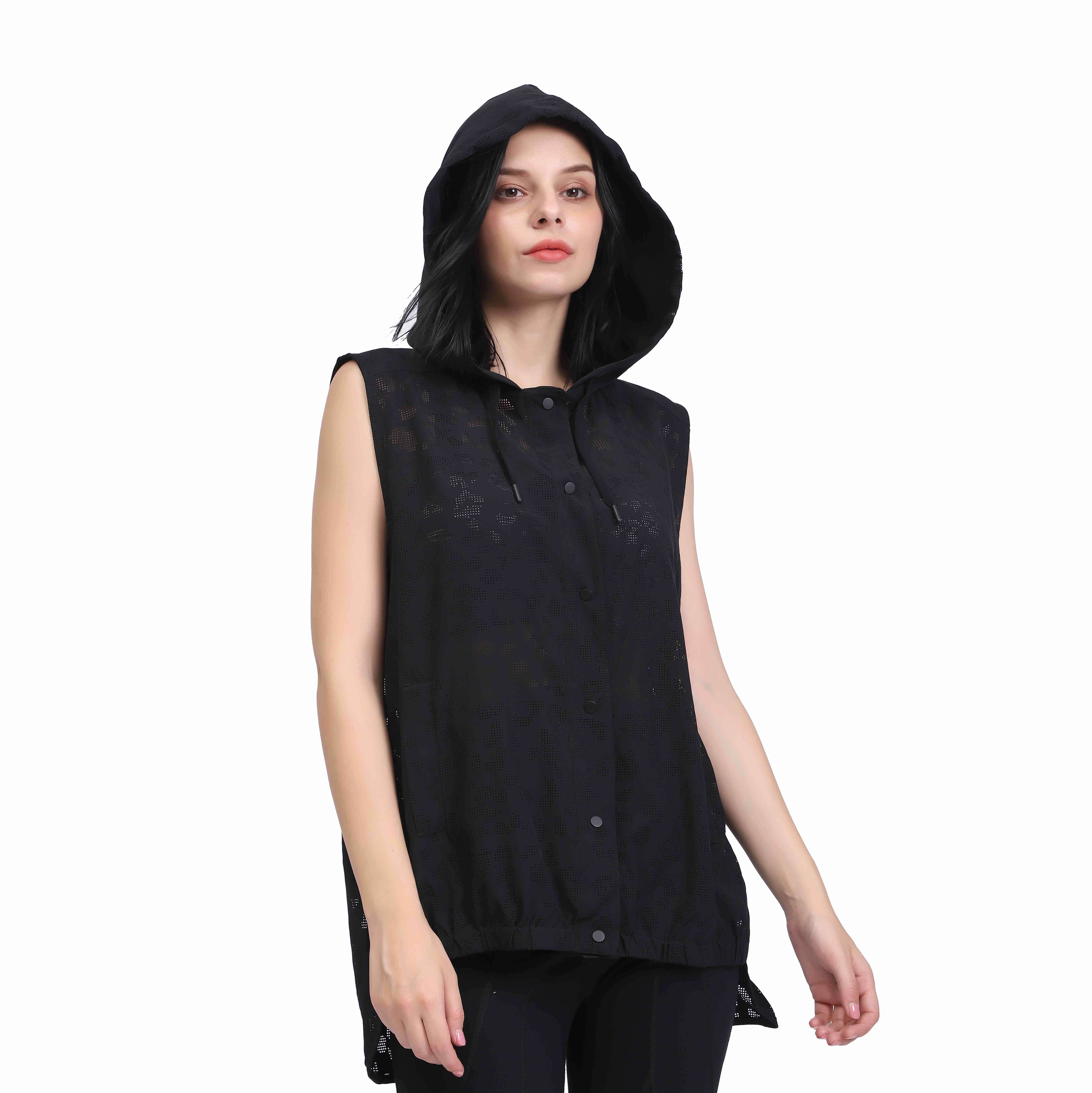 クロップトップス